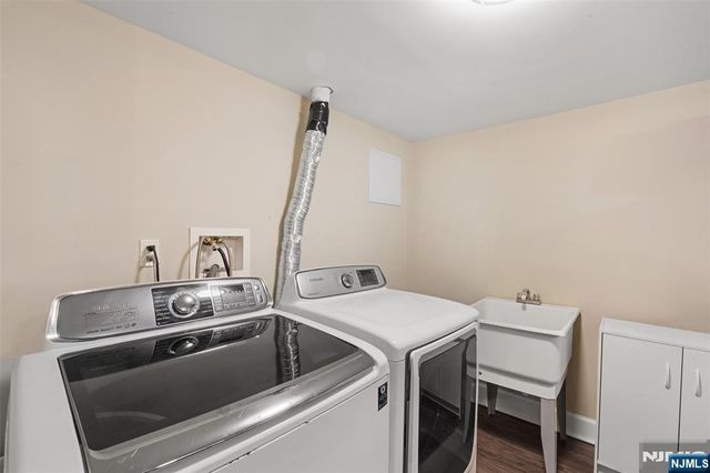 15 Moore Place, North Arlington, NJ 07031