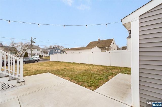 15 Moore Place, North Arlington, NJ 07031