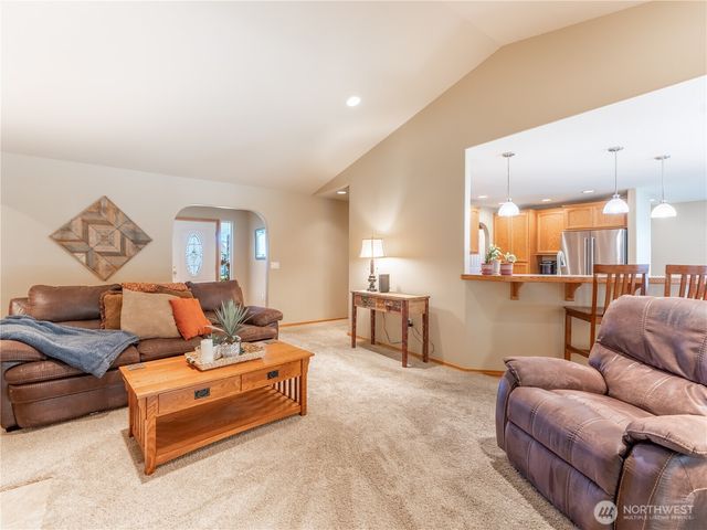 39 S Mandolin Avenue, East Wenatchee, WA 98802