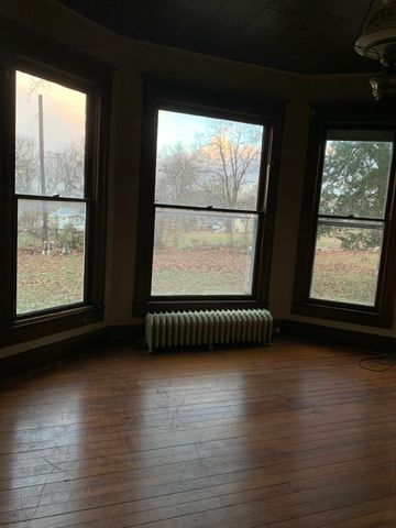 911 Grace Avenue Avenue, West Plains, MO 65775