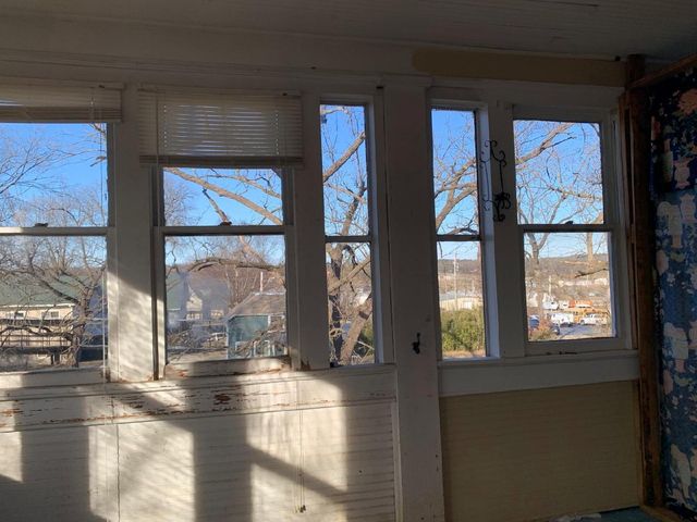 911 Grace Avenue Avenue, West Plains, MO 65775