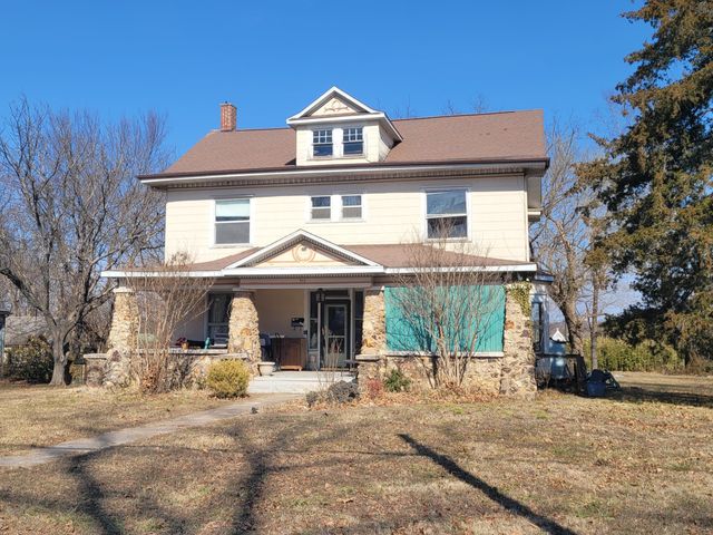 911 Grace Avenue Avenue, West Plains, MO 65775