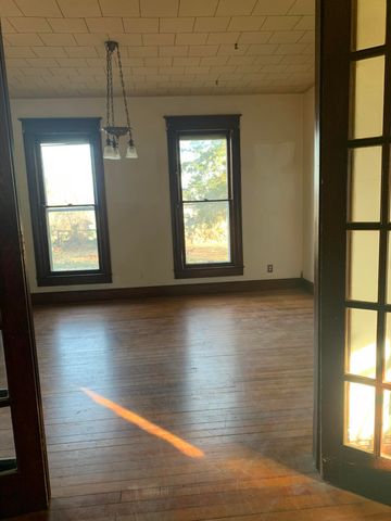 911 Grace Avenue Avenue, West Plains, MO 65775