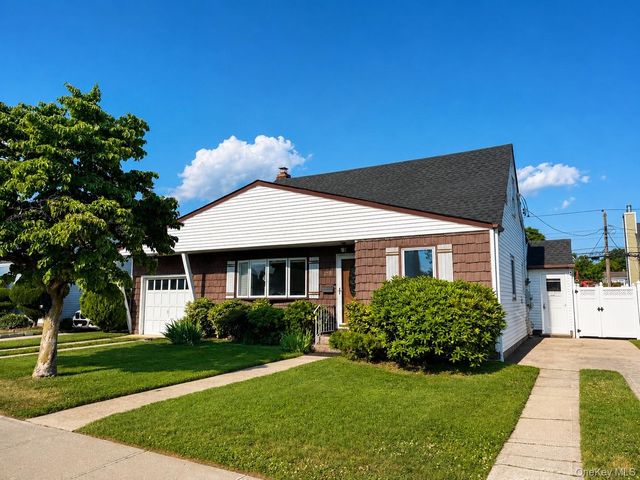 183 Lee Avenue, Hicksville, NY 11801
