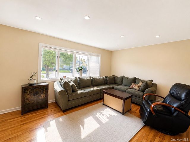 183 Lee Avenue, Hicksville, NY 11801