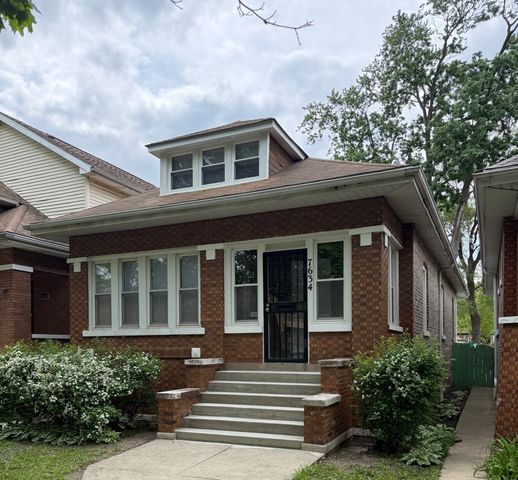 7634 S Loomis Boulevard, Chicago, IL 60620