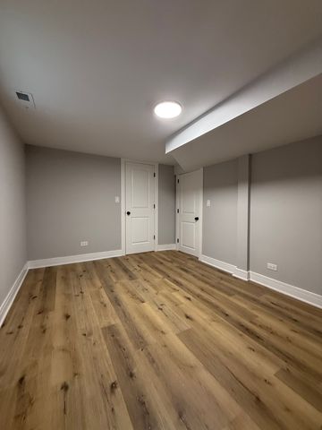 7634 S Loomis Boulevard, Chicago, IL 60620