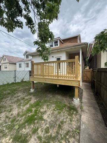 7634 S Loomis Boulevard, Chicago, IL 60620
