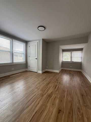 7634 S Loomis Boulevard, Chicago, IL 60620