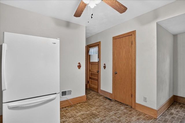 106 S 8th Street, Mount Horeb, WI 53572