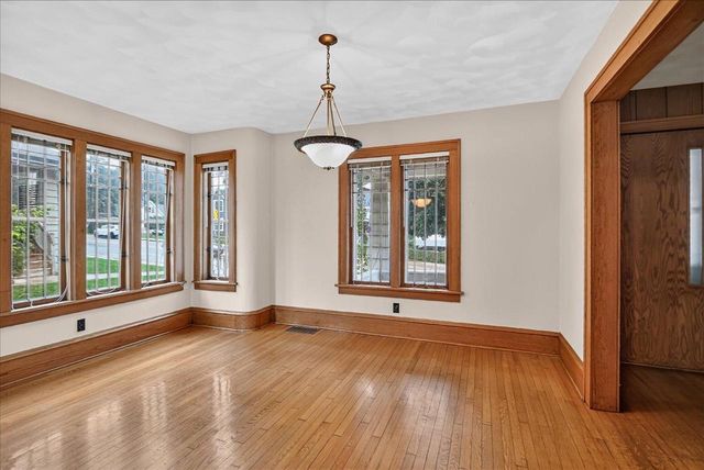 106 S 8th Street, Mount Horeb, WI 53572