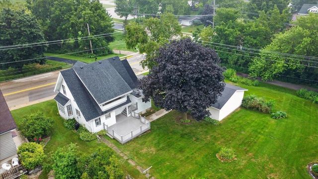 106 S 8th Street, Mount Horeb, WI 53572