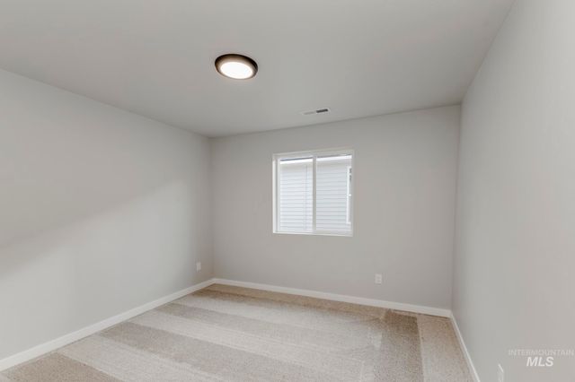 3466 E Boxelder Dr, Nampa, ID 83686