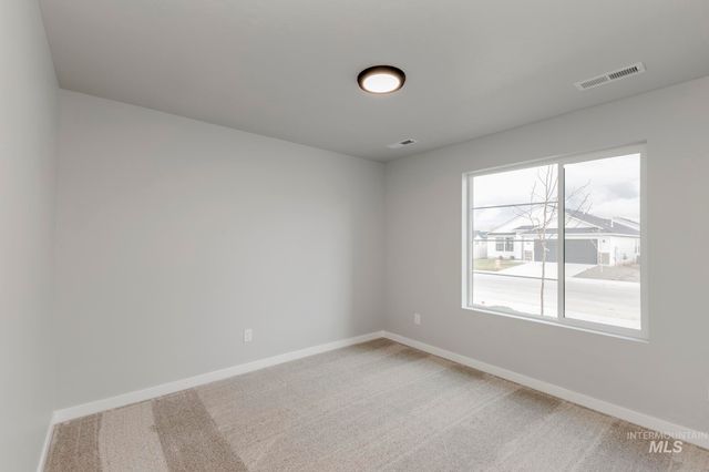 3466 E Boxelder Dr, Nampa, ID 83686