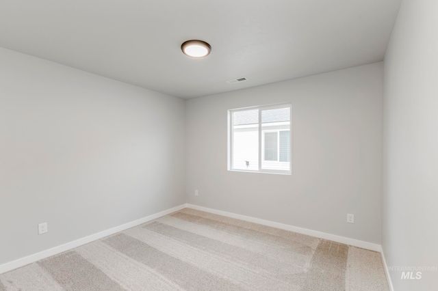 3466 E Boxelder Dr, Nampa, ID 83686