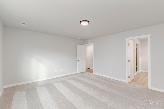 3466 E Boxelder Dr, Nampa, ID 83686