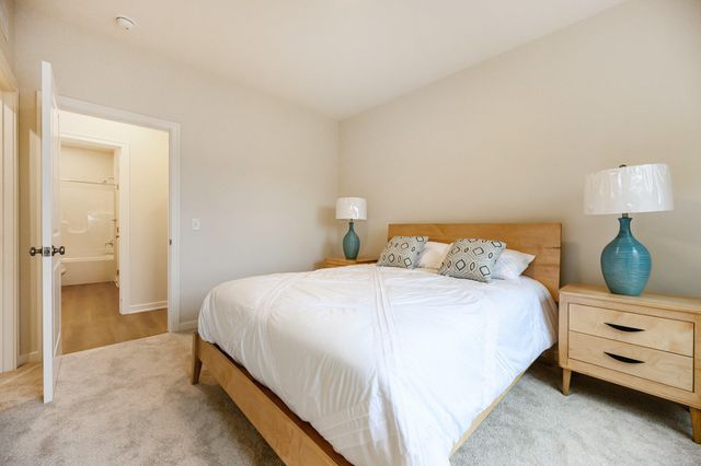 2031 Topaz Lane, Portage City, MI 49002