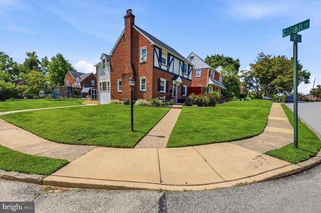 808 STANBRIDGE RD, Drexel Hill, PA 19026