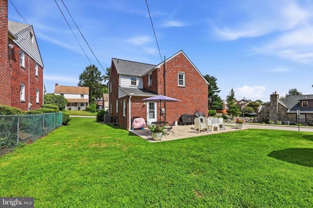 808 STANBRIDGE RD, Drexel Hill, PA 19026