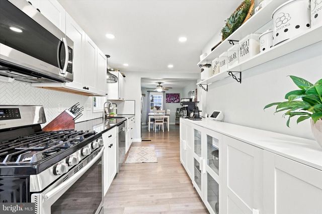 808 STANBRIDGE RD, Drexel Hill, PA 19026