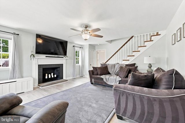 808 STANBRIDGE RD, Drexel Hill, PA 19026