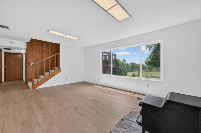 2142 Delmar Ave, Penryn, CA 95663