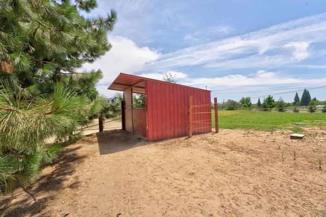 2142 Delmar Ave, Penryn, CA 95663