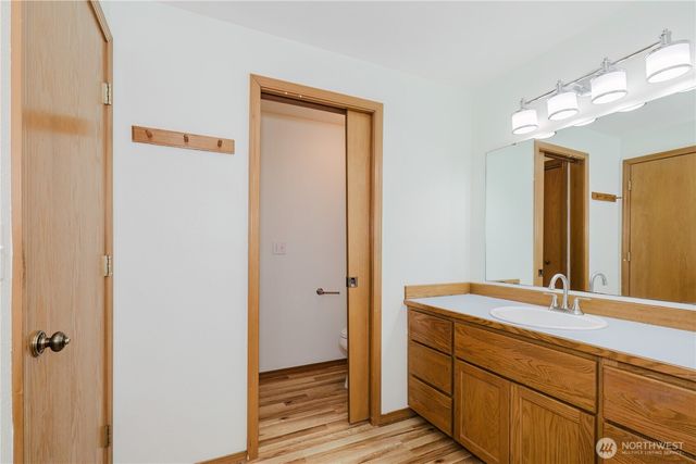 566 E Pointes Drive W, Shelton, WA 98584