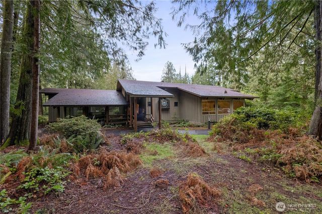 566 E Pointes Drive W, Shelton, WA 98584