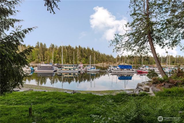 566 E Pointes Drive W, Shelton, WA 98584