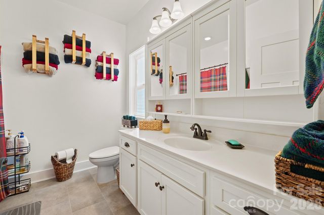 1107 Finger Bridge Road, Hickory, NC 28602