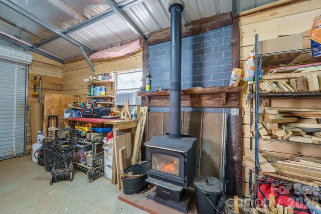 1107 Finger Bridge Road, Hickory, NC 28602