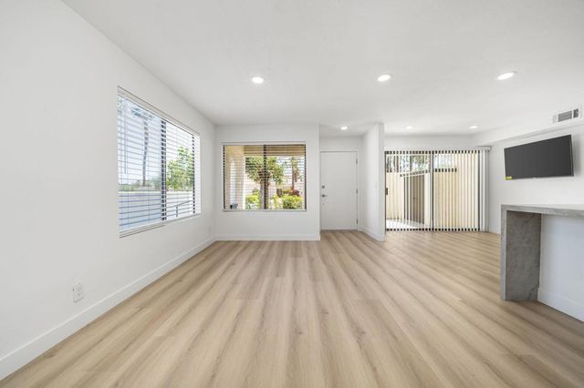45451 Lupine Lane 21, Palm Desert, CA 92260