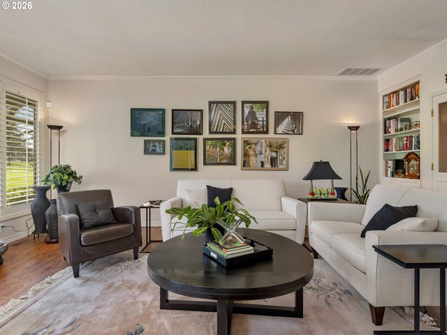 7242 Sw LAKE BLUFF Ct, Wilsonville, OR 97070