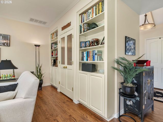 7242 Sw LAKE BLUFF Ct, Wilsonville, OR 97070