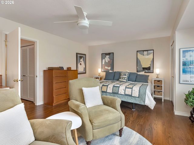 7242 Sw LAKE BLUFF Ct, Wilsonville, OR 97070