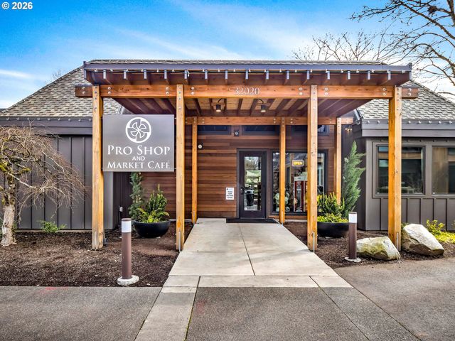 7242 Sw LAKE BLUFF Ct, Wilsonville, OR 97070