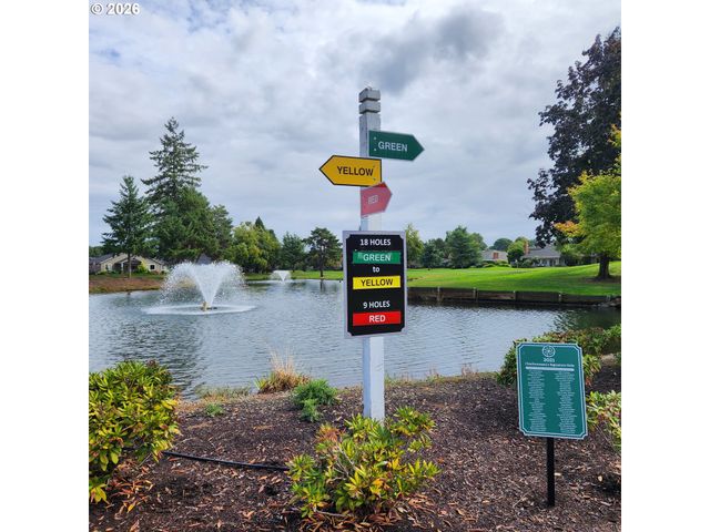 7242 Sw LAKE BLUFF Ct, Wilsonville, OR 97070