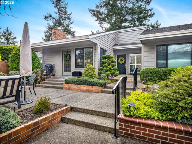 7242 Sw LAKE BLUFF Ct, Wilsonville, OR 97070