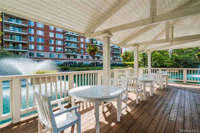 111 Cherry Valley Avenue 202, Garden City, NY 11530
