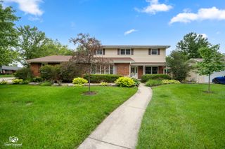 226 Meadow Wood Drive, Joliet, IL 60431