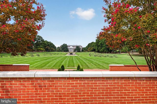 5111 LAKELAND RD, College Park, MD 20740