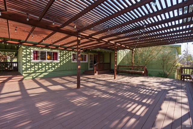 5186-5220 Hwy 116 Hwy S, Sebastopol, CA 95472