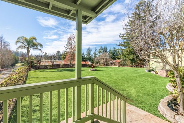 5186-5220 Hwy 116 Hwy S, Sebastopol, CA 95472