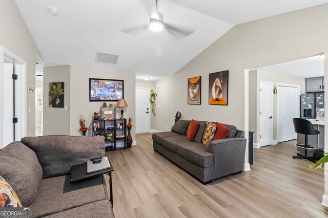 625 Brents Cove, Stockbridge, GA 30281