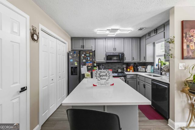 625 Brents Cove, Stockbridge, GA 30281
