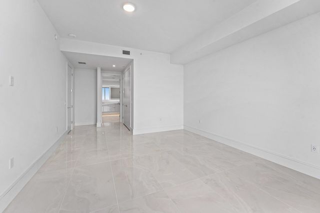 220 Lake Shore Drive 2005, Lake Park, FL 33403