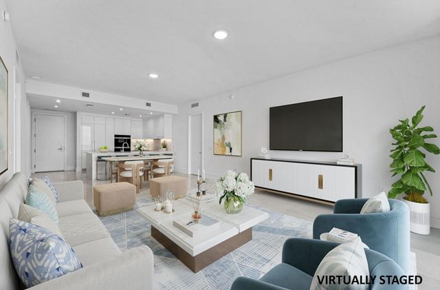 220 Lake Shore Drive 2005, Lake Park, FL 33403