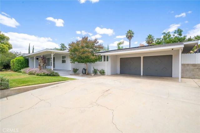 31232 Linwood Terrace, Yucaipa, CA 92399
