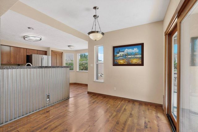 9633 De Vargas Loop NE, Albuquerque, NM 87109